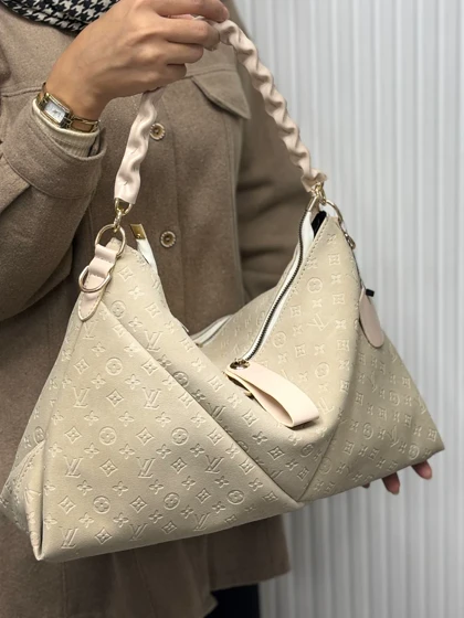 کیف زنانه مخملی