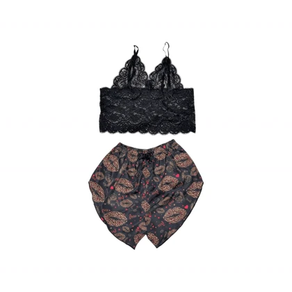 ست نیم‌تنه گیپور و شلوارک طرح بوسه 090