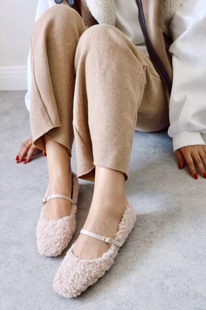 کفش پاشنه‌بلند کلاسیک زنانه polka-store polka-store