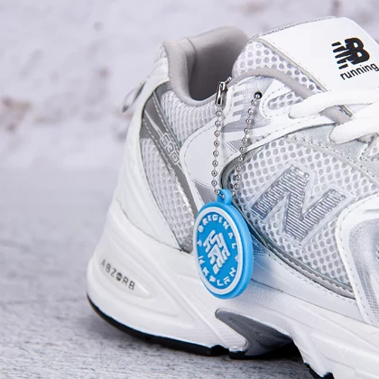 نیوبالانس 530 سفید نقره ای (New Balance 530)