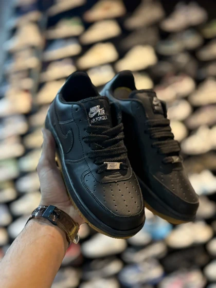 کتانی ایرفورس مشکی