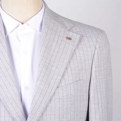 کت و شلوار دو دکمه طوسی روشن راه راه