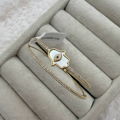 بنگل نازک نگین‌دار