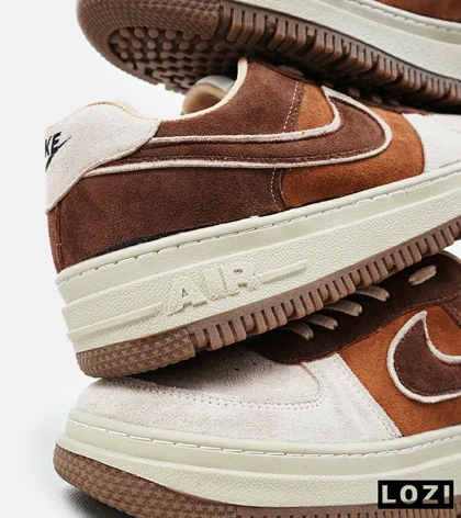 کفش کتانی بزرگ پا قهوه ای NIKE AIR FORCE