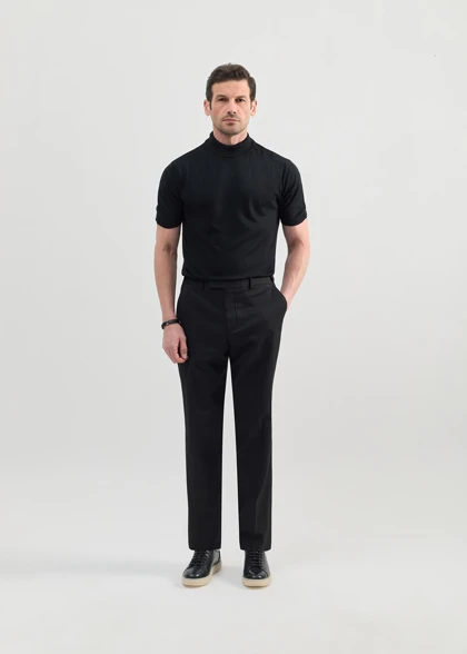 تیشرت Mock Neck