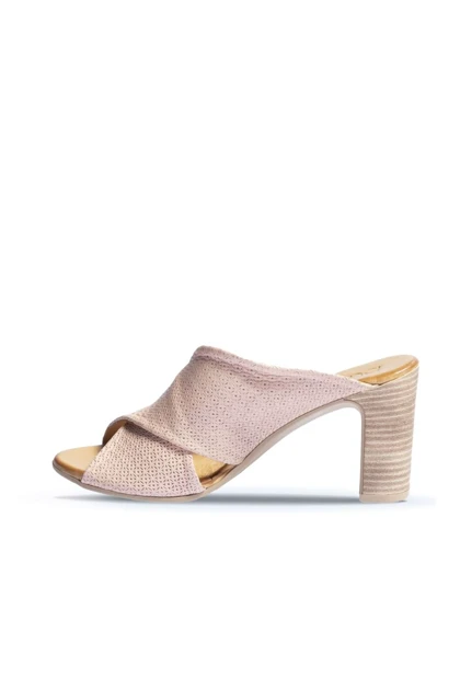 دمپایی زنانه بوئنو bueno