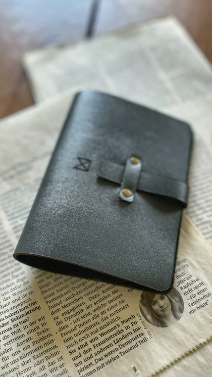 کیف مدارک DW 101