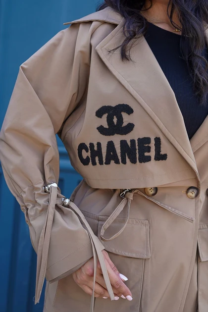 بارانی زنانه مدل چنل (Chanel) آستردار قد 70