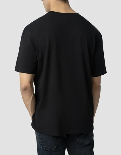 یقه گرد جلو طرح برجسته