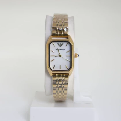 ساعت مچی زنانه امپریو آرمانی Emporio Armani تمام استیل با قفل پروانه ای