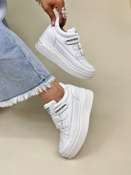 کتانی زنانه لژ مخفی همتا 8 سانت فشیون بند کشی FASHION کد : 250