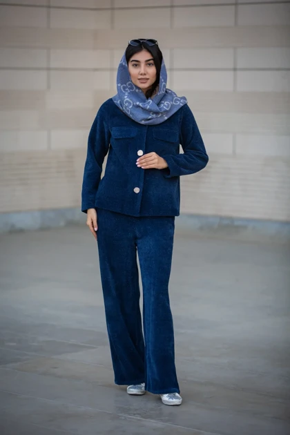 پالتو لمزور بیسکوییتی دکمه نما