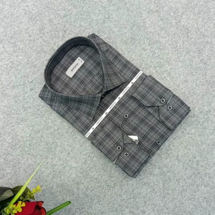 پیراهن چهارخونه مردانه قواره ازاد ( قواره کلاسیک ) _ استین بلند