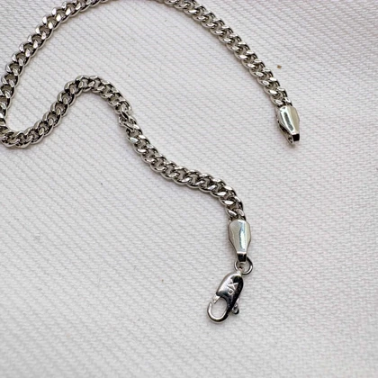 دستبند ژوپینگ طرح کارتیه (کوبان) نقره‌ای | آبکاری رادیوم و رنگ ثابت