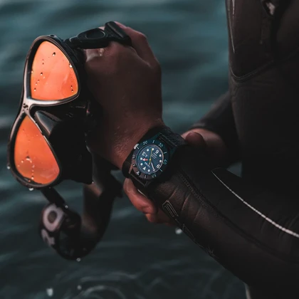 ساعت مچی عقربه ای تریوا مدل SUB Ocean Plastic - Deep Blue