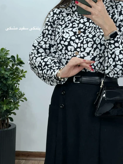 ست بلوز و دامن مخمل کبریتی طرحدار 3