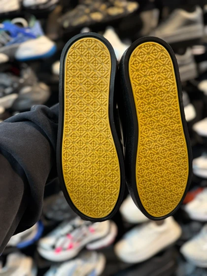 ونس مردانه برشکا