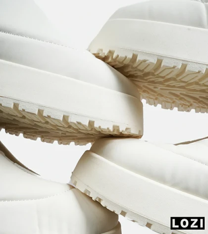 نیم بوت مردانه و زنانه کرم شیری UGG مدل 7125