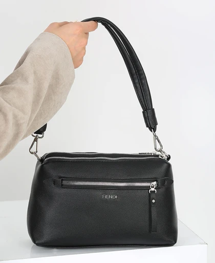 کیف زنانه دوشی سه زیپ فندی 234 AM