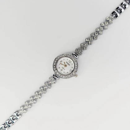 ساعت مچی زنانه مجلسی EHHE نگین‌دار با موتور کوارتز