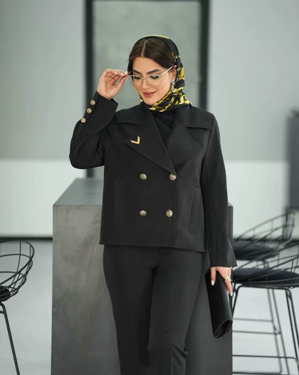کراپ شلوار مازراتی یقه v