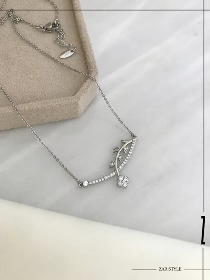 گردنبند میله‌ای شاخه گل