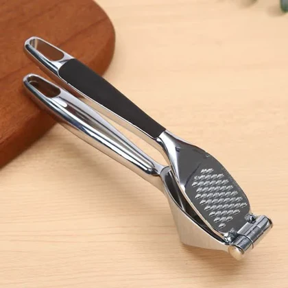 سیر له کن دسته مشبک شنگیا