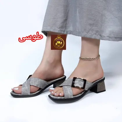 صندل روفرشی لی طبی زنانه پاشنه‌دار