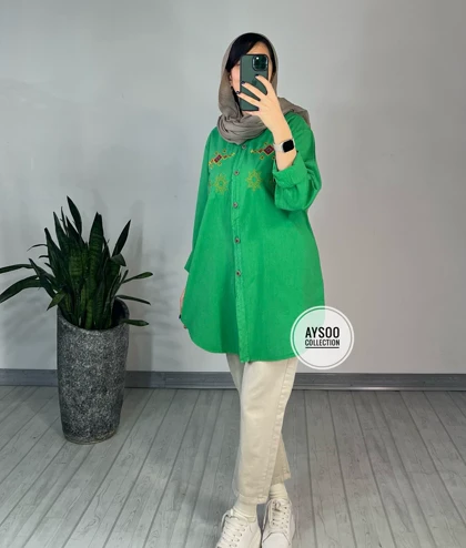 مانتو گلدوزی شقایق(ایراد دار)