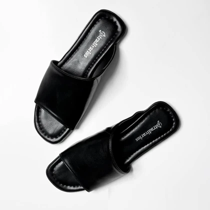 کفش صندل زنانه مدل Stradivarius Sandal - SCr21