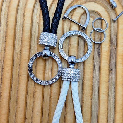 چارم و جاسویئچی نهال