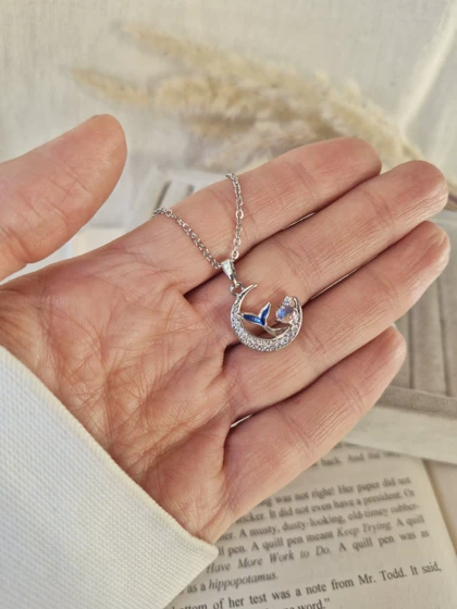 گردنبند زبان عشق