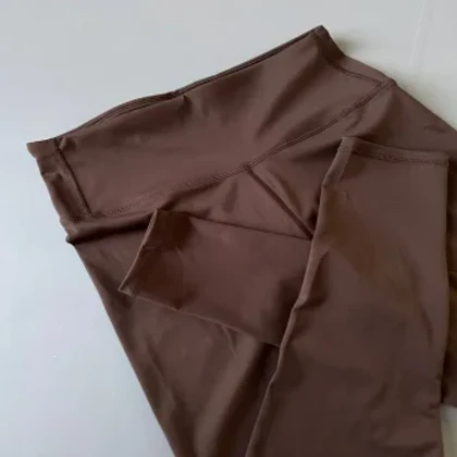 لگ حرفه ای یوگا