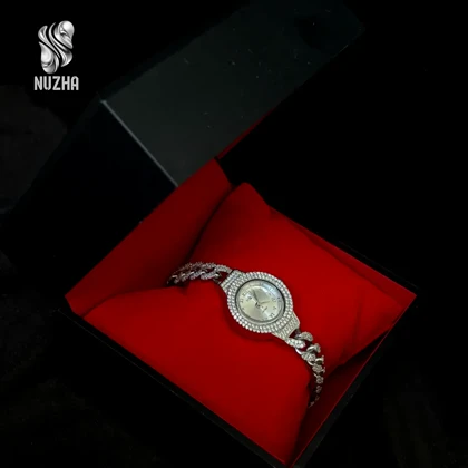 ساعت زنانه نقره کارتیه
