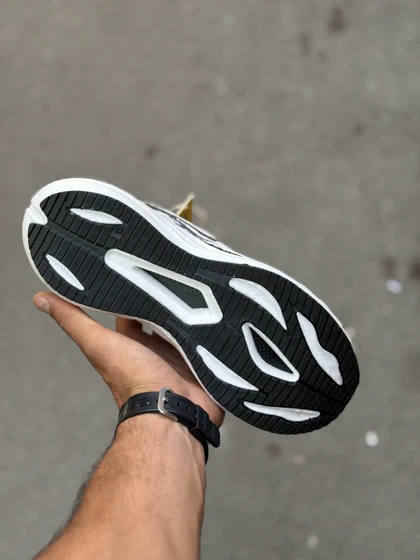 کتانی Saucony Speed مردانه سفید مشکی کد(91)