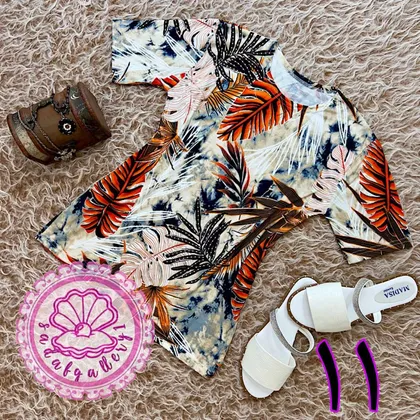 بلوز نخی پنبه‌ای آستین کوتاه قواره کوچک زنانه