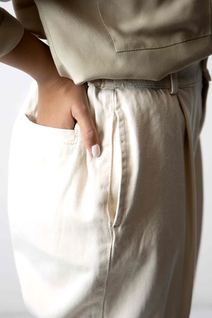 شلوار کتان پیلی دار پشت کش زنانه