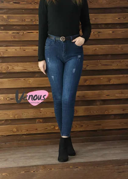 شلوار جین آبی تیره