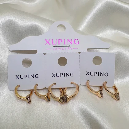 گوشواره ژوپینگ طرح «میخ» (Nail) | ترکیب جسارت صنعتی و درخشش نگین