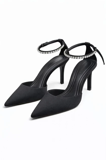 کفش زنانه stradivarius مدل نگین‌دار