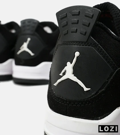 کفش کتانی ساق‌دار مردانه مشکی Nike air jordan 4