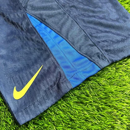 شورت کیت اول بارسلونا 2024-2025