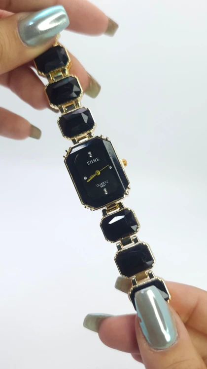 ساعت مچی زنانه مجلسی EHHE نگین‌دار با موتور کوارتز