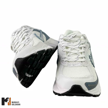 کفش ورزشی مردانه نایک مدل Vomero سفید طوسی