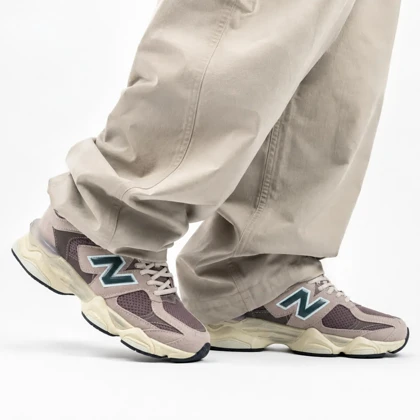کفش کتانی بزرگ پا مدل نیوبالانس 9060 کرم قهوه ای New Balance 9060