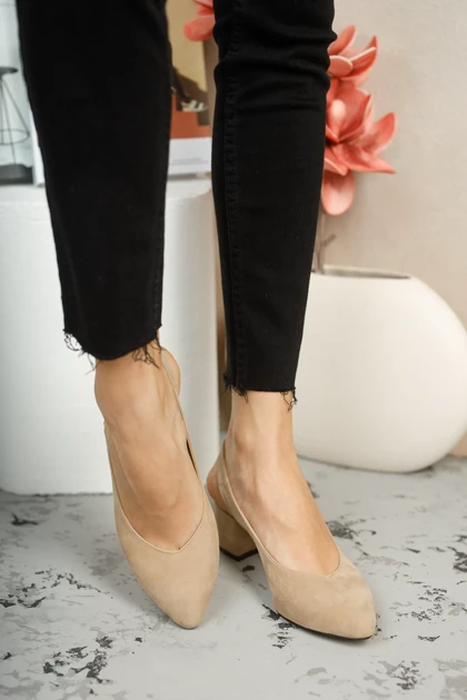 کفش پاشنه‌بلند کلاسیک زنانه اورجینال موگو muggo