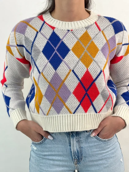 پلیور رنگی طرح لوزی