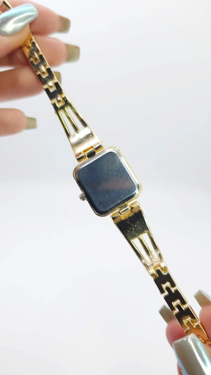 ساعت مچی زنانه مجلسی EHHE نگین‌دار با موتور کوارتز