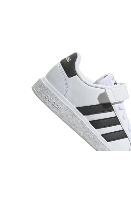 کتانی بچگانه اورجینال adidas