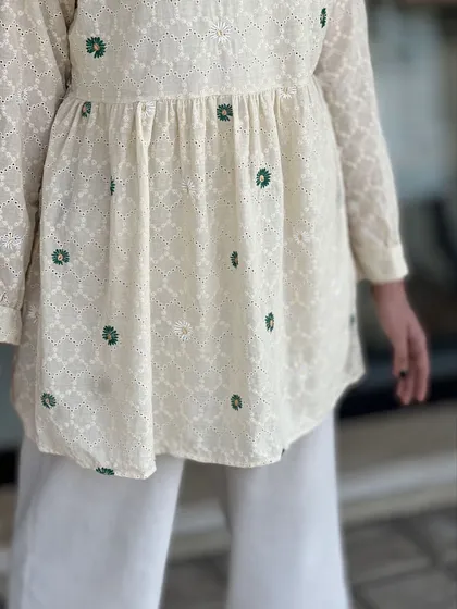 مانتو خامه دوزی شده کد 573